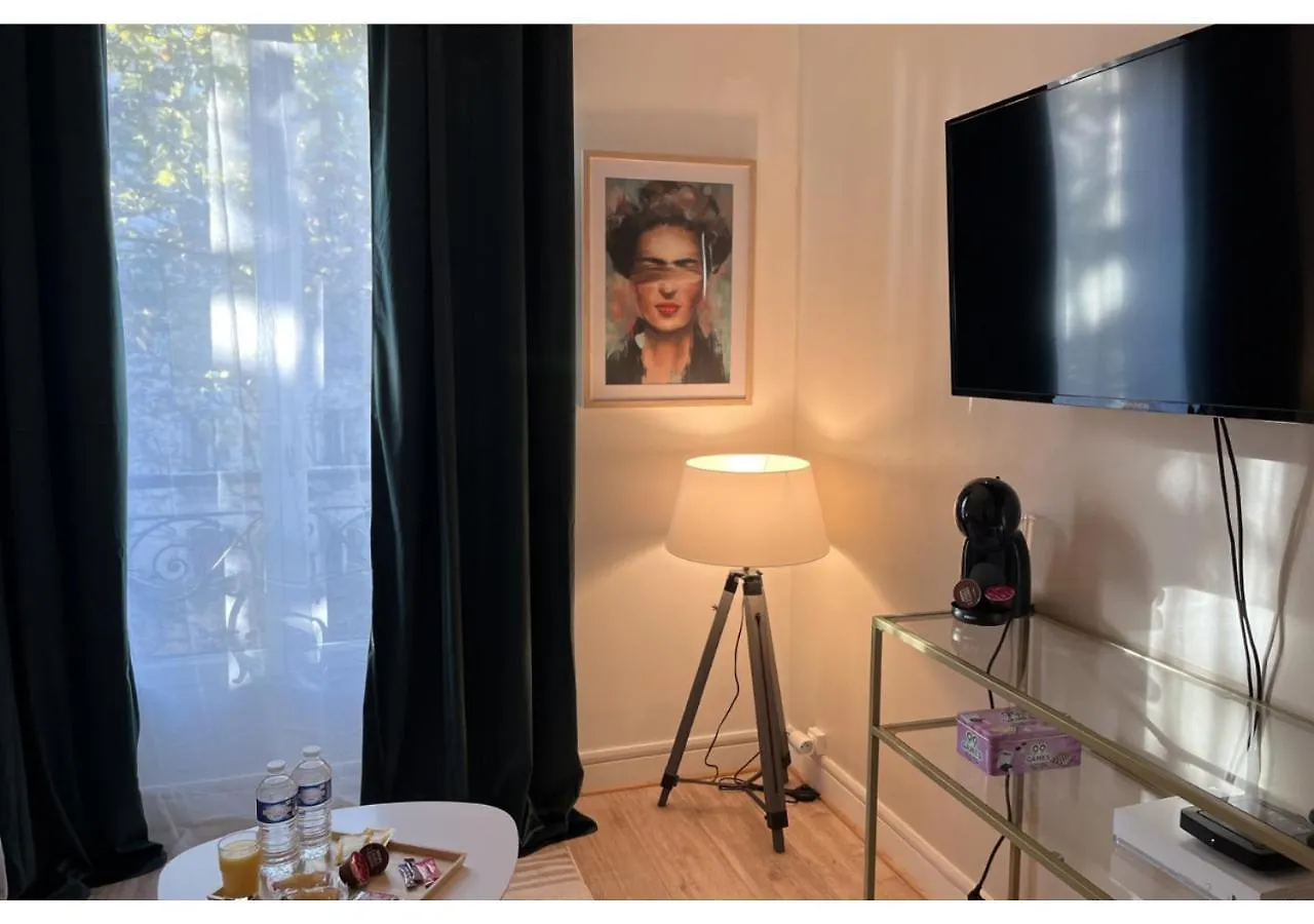 L'Ecrin Parisien Apartment 0*, Paris